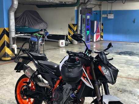 2020 KTM 890 Duke R, белый, 790000 рублей, вид 1