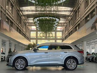 2026 Audi Q5 L III (GU), серебристый, 7000000 рублей, вид 4