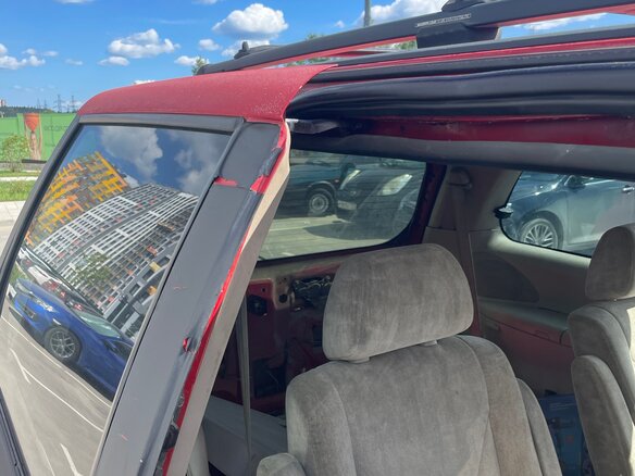 2001 Mazda MPV II (LW), красный, 295000 рублей - вид 6