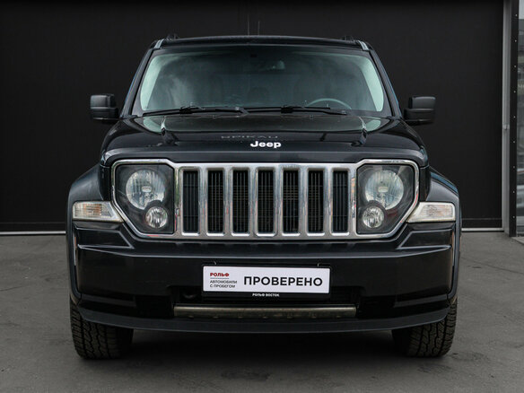 2011 Jeep Cherokee IV (KK), чёрный - вид 1