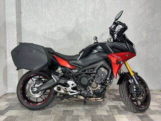 2020 Yamaha MT-09 Tracer (FJ-09), чёрный, 1035000 рублей, вид 1
