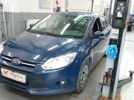 2014 Ford Focus III, синий, 699000 рублей, вид 1