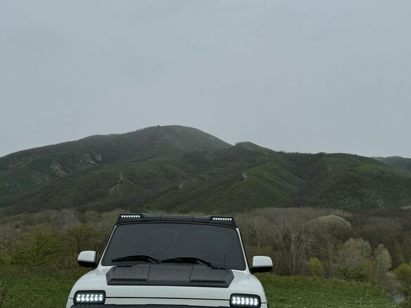2012 Lada (ВАЗ) 2121 (4x4) I Рестайлинг, белый, 400000 рублей - вид 3
