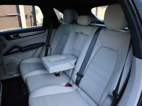2020 Porsche Cayenne III, голубой, 5150000 рублей - вид 12