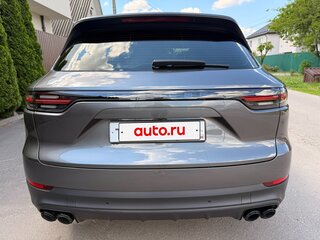 2020 Porsche Cayenne III, серый, 6100000 рублей, вид 4