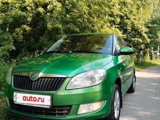 2011 Skoda Fabia II Рестайлинг, зелёный, 470000 рублей, вид 5