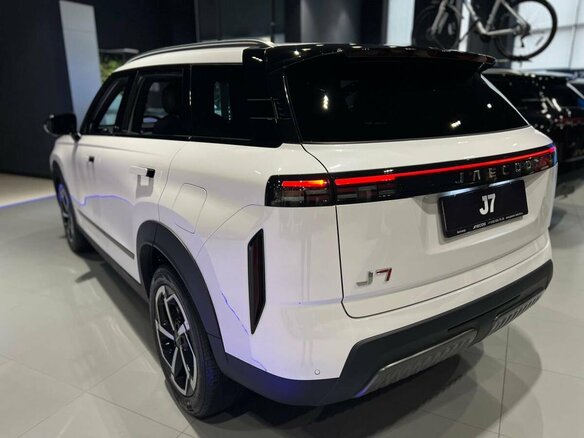 2026 Jaecoo J7 I Рестайлинг, белый - вид 4