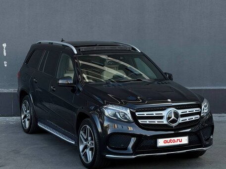 2016 Mercedes-Benz GLS 500 I (X166), чёрный, 3567000 рублей, вид 3