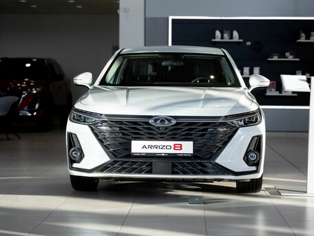 Chery Arrizo 8