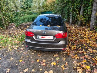 2012 Volkswagen Jetta VI, коричневый, 1000000 рублей, вид 3