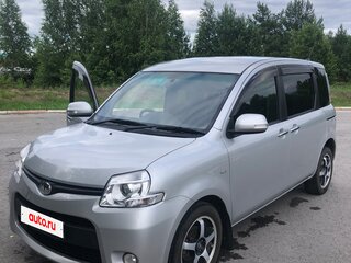 2015 Toyota Sienta I Рестайлинг 2, серый, 1080000 рублей, вид 1