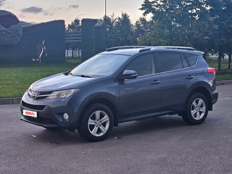 2013 Toyota RAV4 IV (XA40), голубой, 1800000 рублей, вид 1