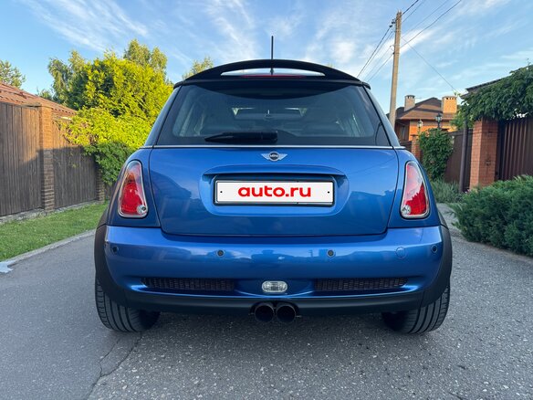 2003 Mini Hatch Cooper S I (R50), синий, 1100000 рублей - вид 9