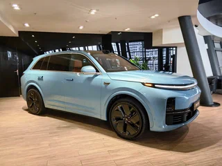 2025 Li Auto (Lixiang) L7 52.3 kWh I Рестайлинг, голубой, 11189365 рублей, вид 2