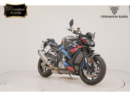 2025 BMW M 1000 R, чёрный, 2899000 рублей, вид 3