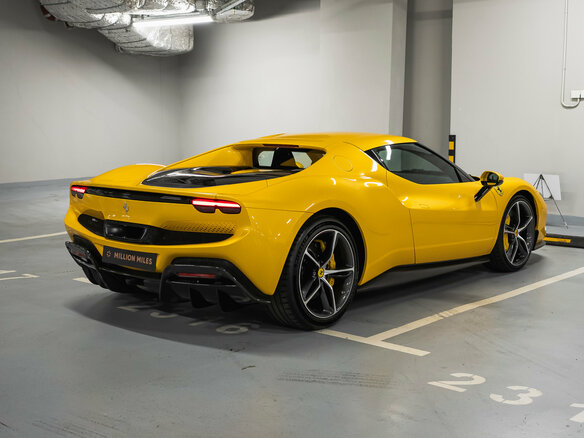 2024 Ferrari 296 GTB, жёлтый, 38000000 рублей - вид 15