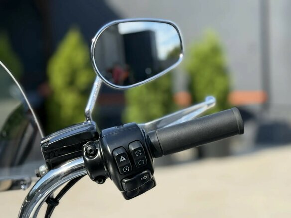 2014 Harley-Davidson Road King, белый, 2000000 рублей - вид 11