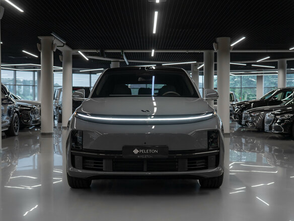 2025 Li Auto (Lixiang) L7 52.3 kWh I Рестайлинг, серый - вид 2