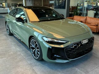 2026 Audi A5 L Sportback III (B10), зелёный, 6400000 рублей, вид 2