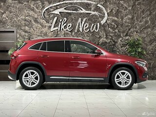 2020 Mercedes-Benz GLA 250 II (H247), красный, 4168000 рублей, вид 3