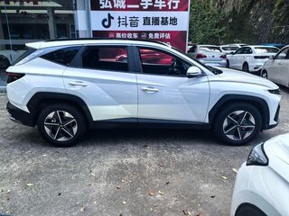 2026 Hyundai Tucson L IV Рестайлинг, белый, 3171000 рублей, вид 4