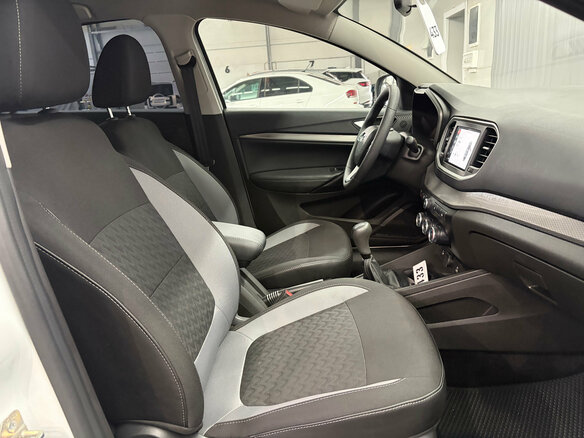 2024 Lada (ВАЗ) Vesta I Рестайлинг (NG), белый, 1297000 рублей - вид 14