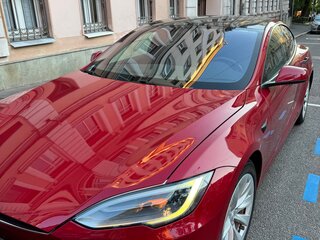 2019 Tesla Model S P100D I Рестайлинг, красный, 2500000 рублей, вид 1