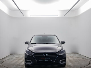 2017 Hyundai Solaris II, чёрный, 1020000 рублей, вид 2