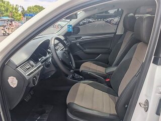 2022 Volkswagen C-Trek, белый, 1700000 рублей, вид 4