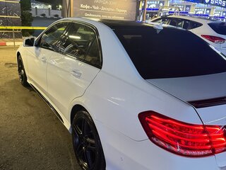 2014 Mercedes-Benz E-Класс 200 IV (W212, S212, C207) Рестайлинг, белый, 1500000 рублей, вид 4