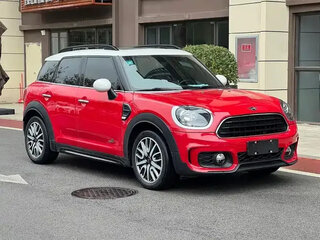 2019 Mini Countryman Cooper II, красный, 1560001 рублей, вид 2
