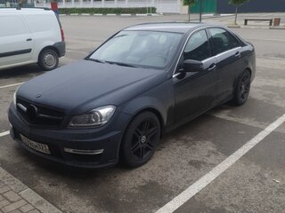 2008 Mercedes-Benz C-Класс 350 III (W204), чёрный, 600000 рублей, вид 2