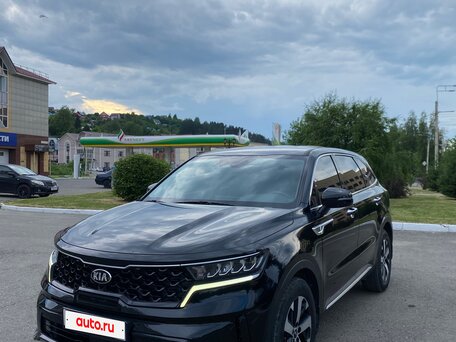2021 Kia Sorento IV, чёрный, 1650000 рублей, вид 1