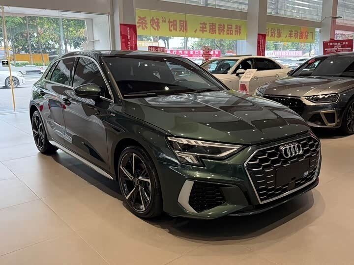 Открыть фотографии: Audi A3 IV (8Y)