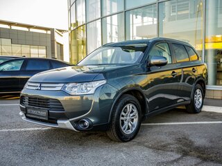 2014 Mitsubishi Outlander III Рестайлинг, серый, 1568000 рублей, вид 3