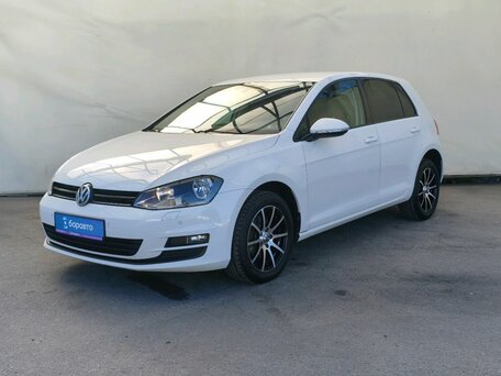 Volkswagen Golf VII