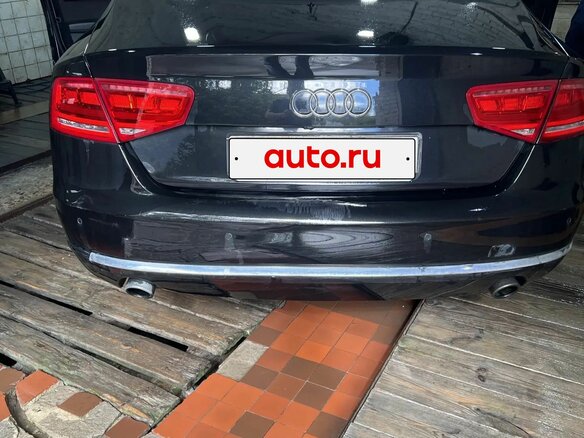 2012 Audi A8 Long III (D4), чёрный, 1200000 рублей - вид 1
