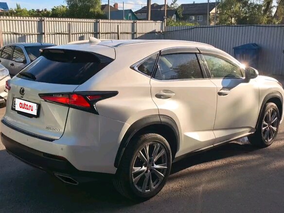 2018 Lexus NX 300 I Рестайлинг, белый - вид 14
