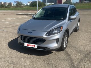 2020 Ford Escape IV, серый, 1762000 рублей, вид 2
