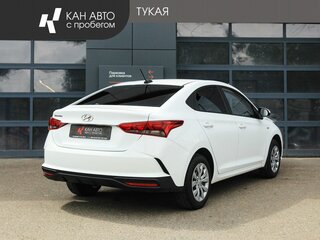 2021 Hyundai Solaris II Рестайлинг, белый, 1333000 рублей, вид 3