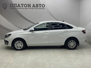 2024 Lada (ВАЗ) Vesta I Рестайлинг (NG), белый, 959000 рублей, вид 4