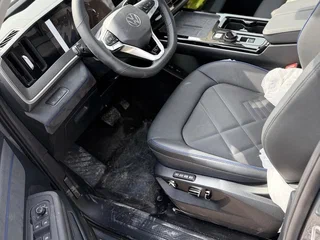 2026 Volkswagen Tavendor I Рестайлинг, серый, 5940000 рублей, вид 5