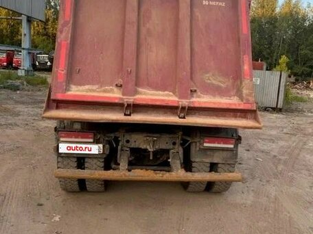 2021 КамАЗ 65801, красный, 3300000 рублей, вид 5