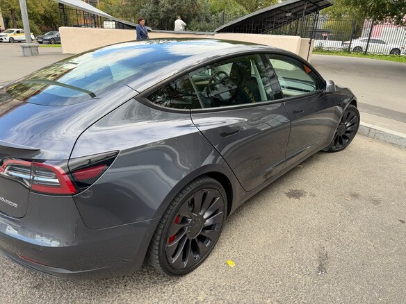 2021 Tesla Model 3 Performance I, серый, 3800000 рублей - вид 1
