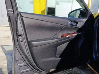 2014 Toyota Camry VII (XV50) Рестайлинг, серый, 1450000 рублей, вид 2