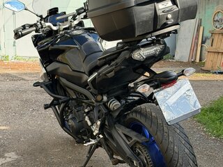 2018 Yamaha MT-09 Tracer (FJ-09), синий, 800000 рублей, вид 4
