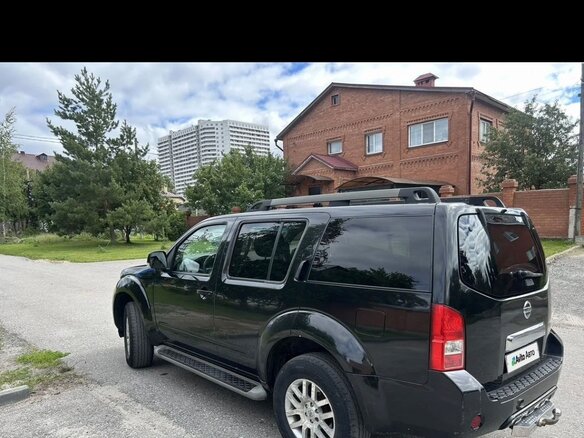 2012 Nissan Pathfinder III Рестайлинг, чёрный, 1200000 рублей - вид 2