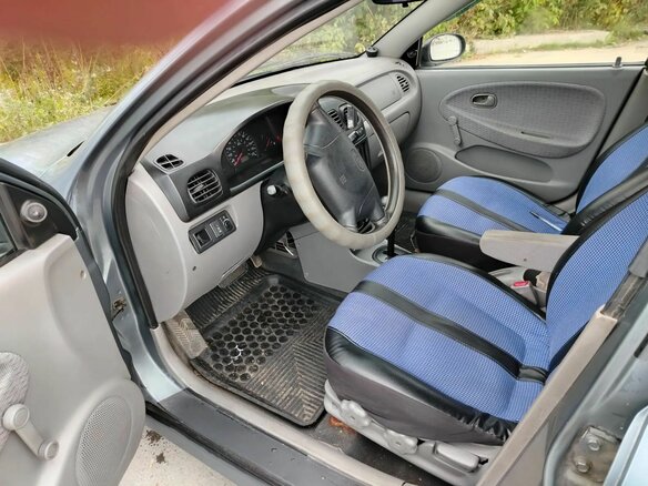 2001 Kia Rio I, синий, 230000 рублей - вид 5