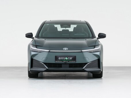 2026 Toyota bZ3, зелёный, 2710000 рублей, вид 1