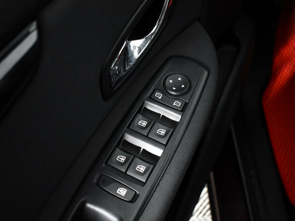 2013 Renault Scenic III Рестайлинг, красный - вид 10